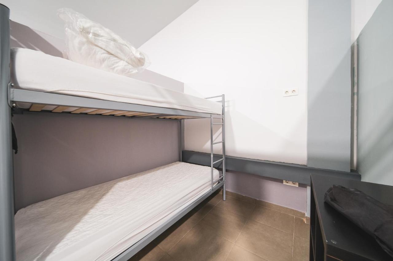 Albergue Barullo - Cubiculos - Literas - Habitaciones Саррия Экстерьер фото