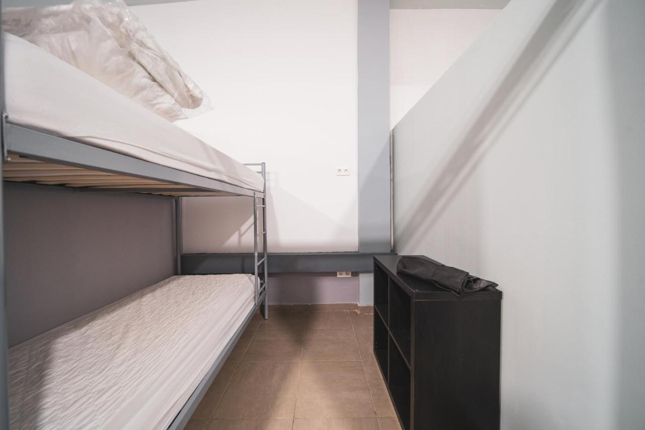 Albergue Barullo - Cubiculos - Literas - Habitaciones Саррия Экстерьер фото