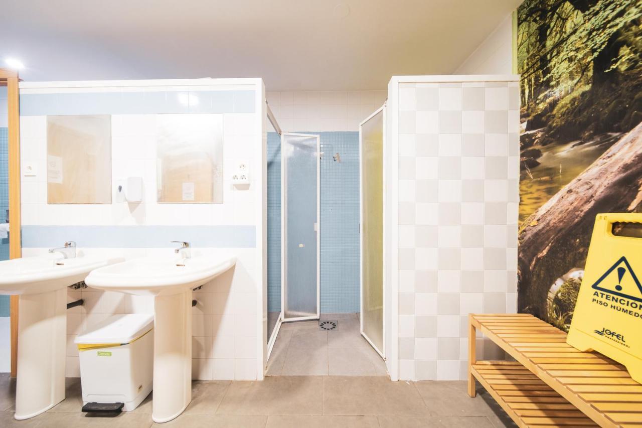 Albergue Barullo - Cubiculos - Literas - Habitaciones Саррия Экстерьер фото
