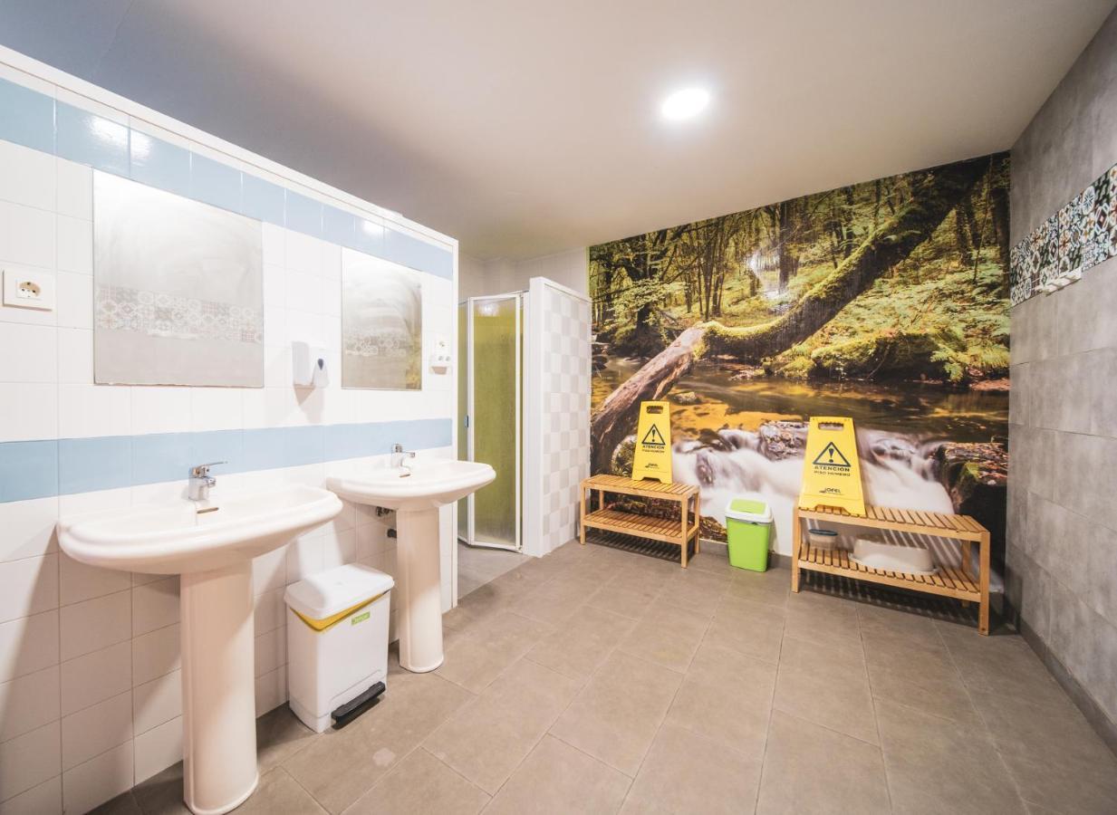 Albergue Barullo - Cubiculos - Literas - Habitaciones Саррия Экстерьер фото
