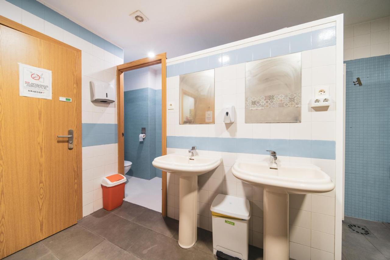 Albergue Barullo - Cubiculos - Literas - Habitaciones Саррия Экстерьер фото