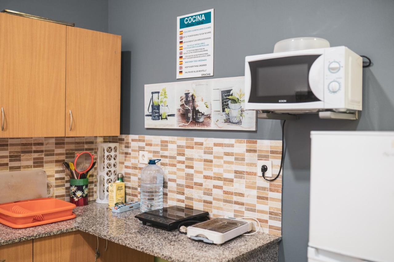 Albergue Barullo - Cubiculos - Literas - Habitaciones Саррия Экстерьер фото