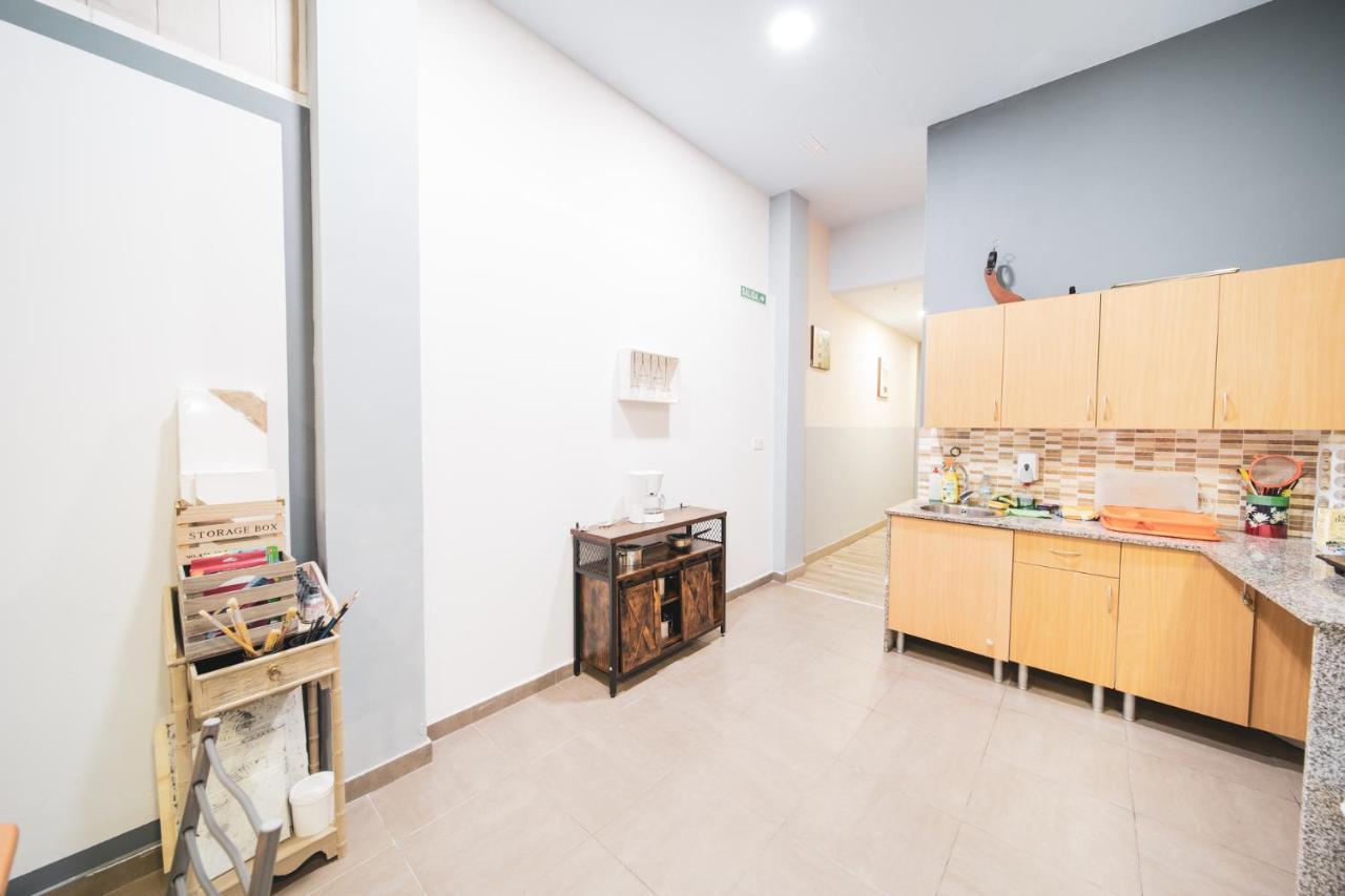 Albergue Barullo - Cubiculos - Literas - Habitaciones Саррия Экстерьер фото