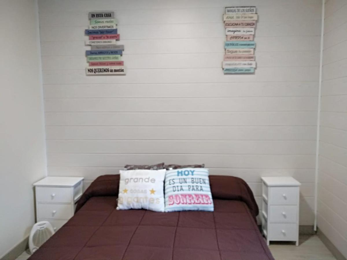 Albergue Barullo - Cubiculos - Literas - Habitaciones Саррия Экстерьер фото